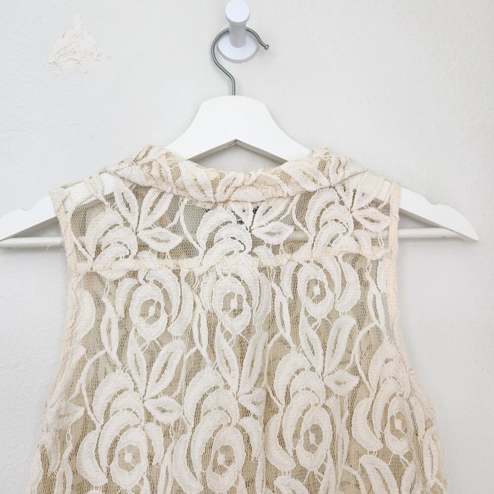Vintage 90s American Rag Cream Floral Lace Button Down Sleeveless Top S - Picture 5 of 7